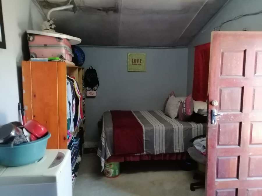 1 Bedroom Property for Sale in Kalkfontein Western Cape